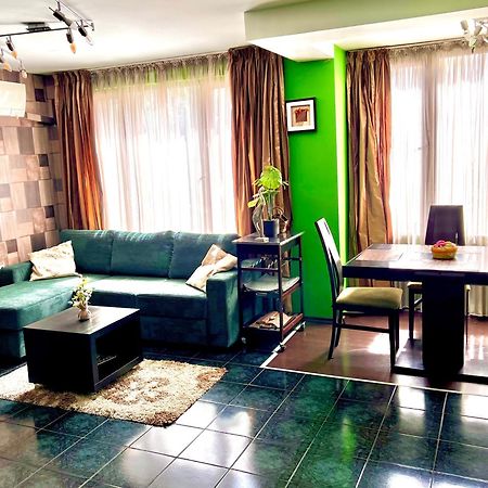 The Green Apartment - Free Parking София Экстерьер фото