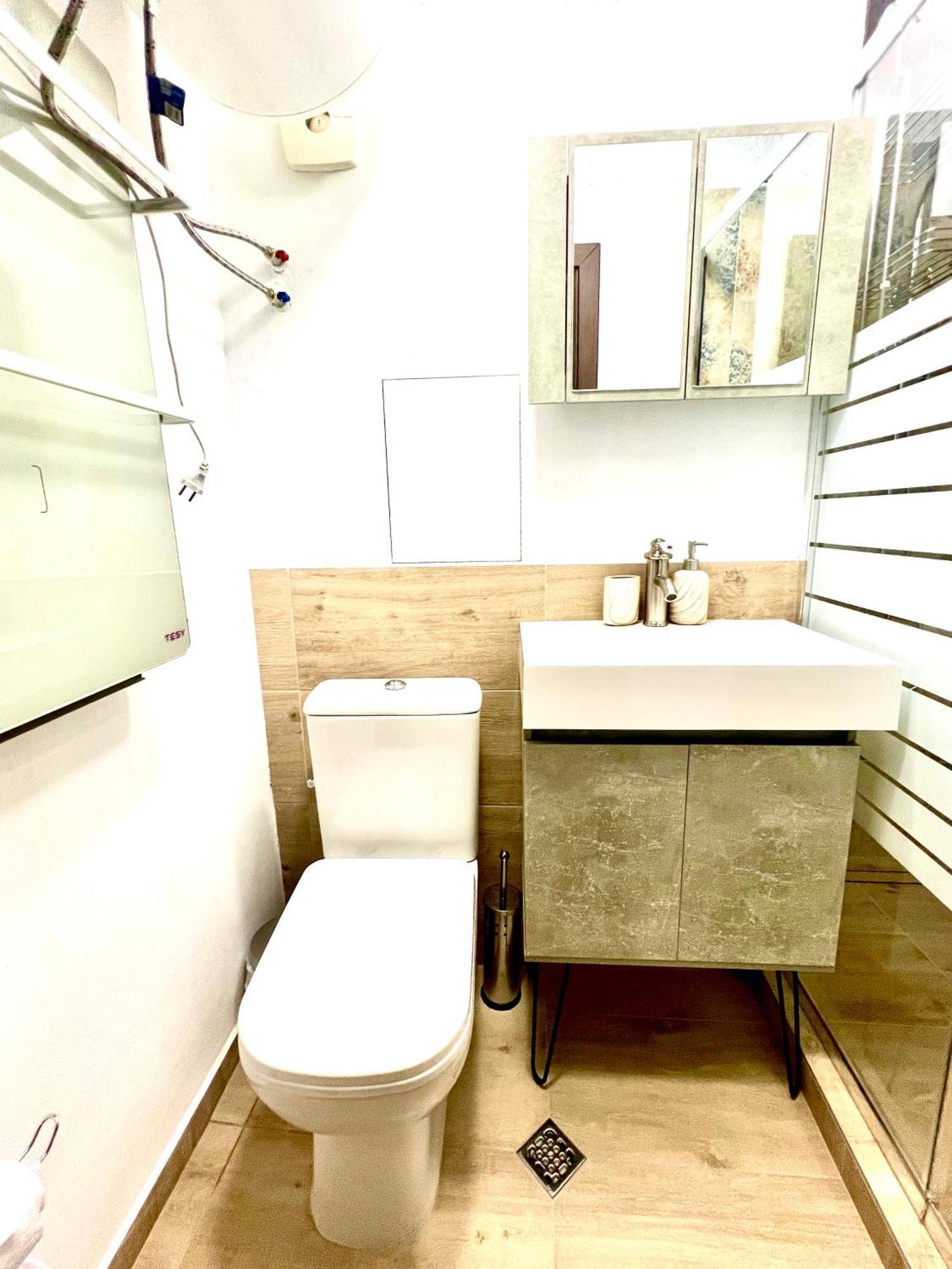 The Green Apartment - Free Parking София Экстерьер фото